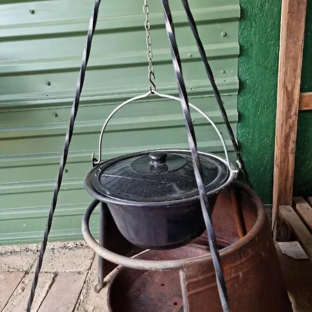 Panorama Bor Es Elmenylak Appartement Szekszárd