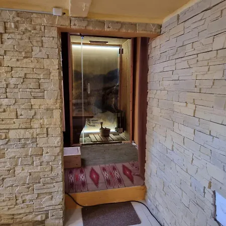 Panorama Bor Es Elmenylak Appartement *